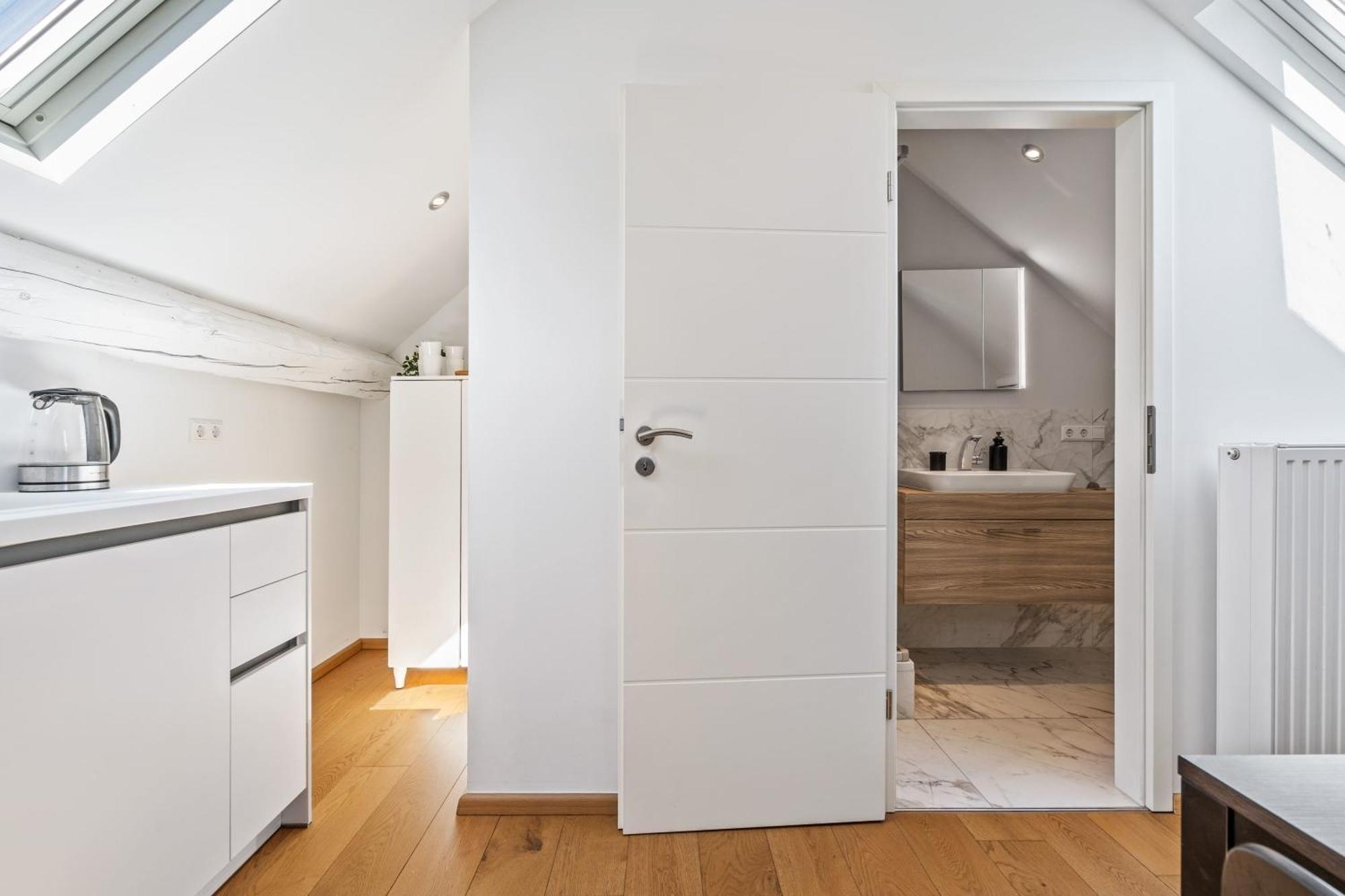 Elegant 3br In Prime Limpertsberg Location *